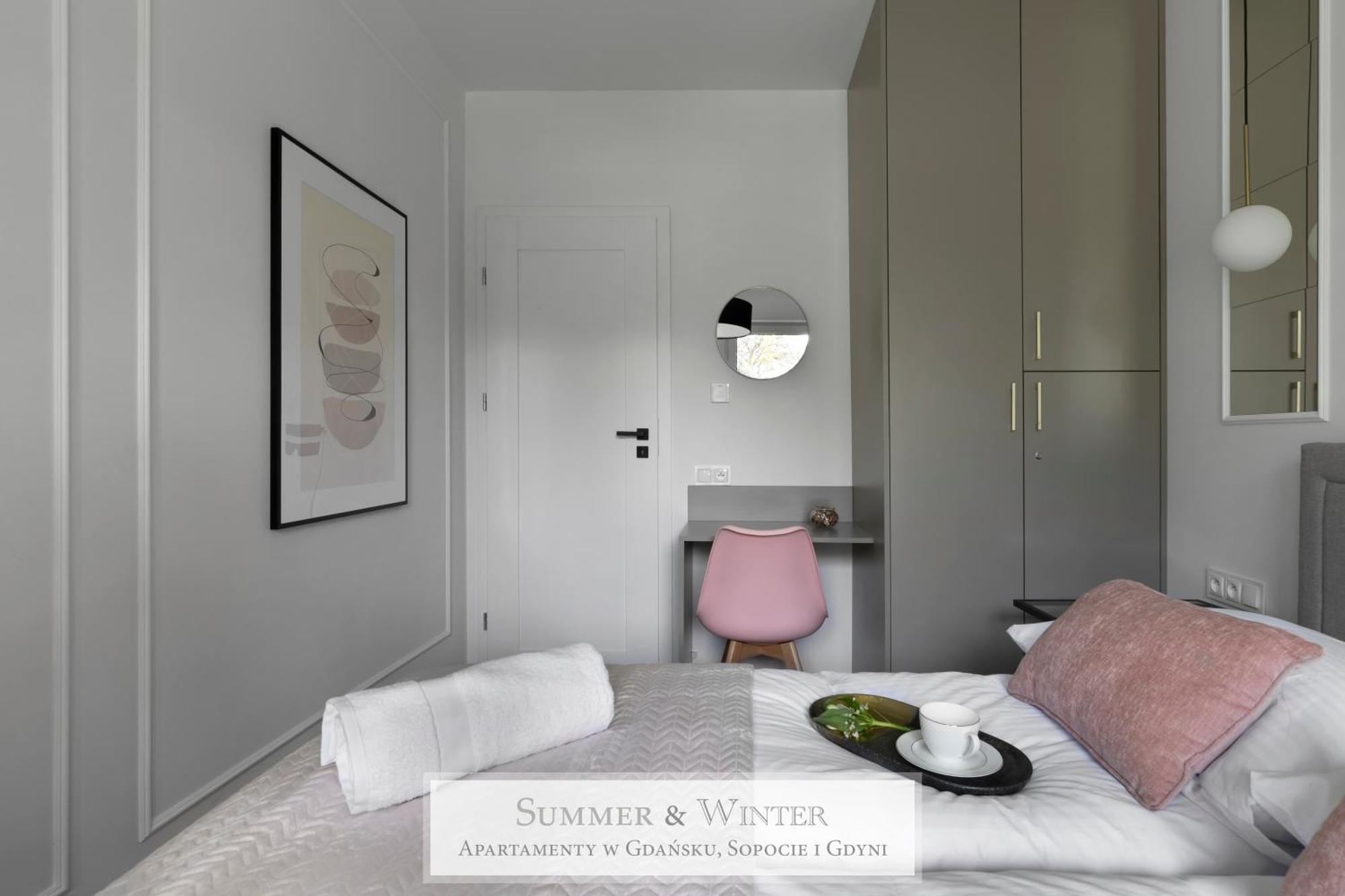 4 Stars, New Luxury Butterfly & Bike Apartments, Orlowo, 15 Wyposazonych Mieszkan, Z Sypialnia, Winda I Platnym Parkingiem, Wysoki Standard Summerwinter, Blisko Molo Orlowo, Drog Rowerowych, Stadniny I Golf Park Apartment *